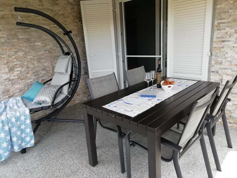 Apartment Sun & Sea Đảo Krk Ngoại thất bức ảnh